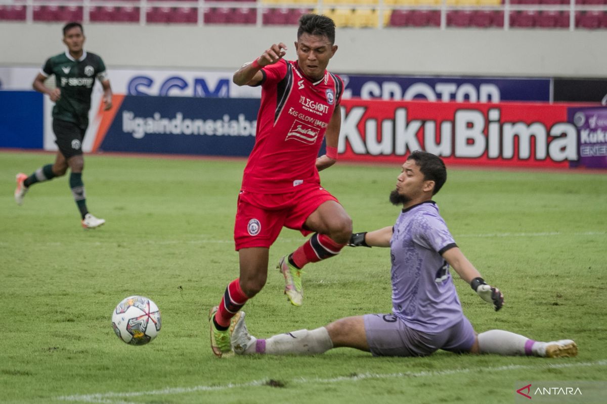 Liga 1- Arema FC menang 3-1 atas Persikabo