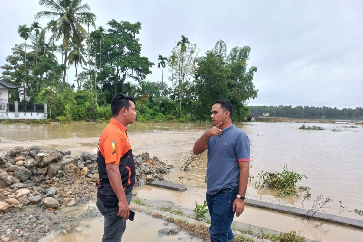 Sungai Krueng Paloh meluap, Pidie diterjang banjir