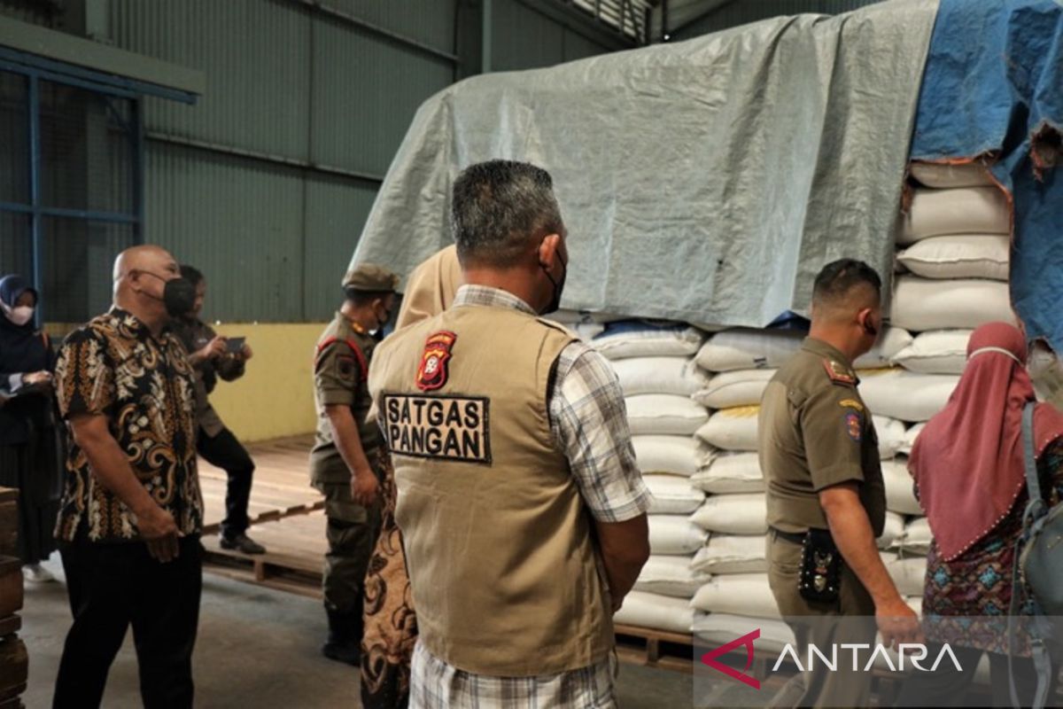 Disperindag Singkawang minta distributor lancarkan distribusi sembako