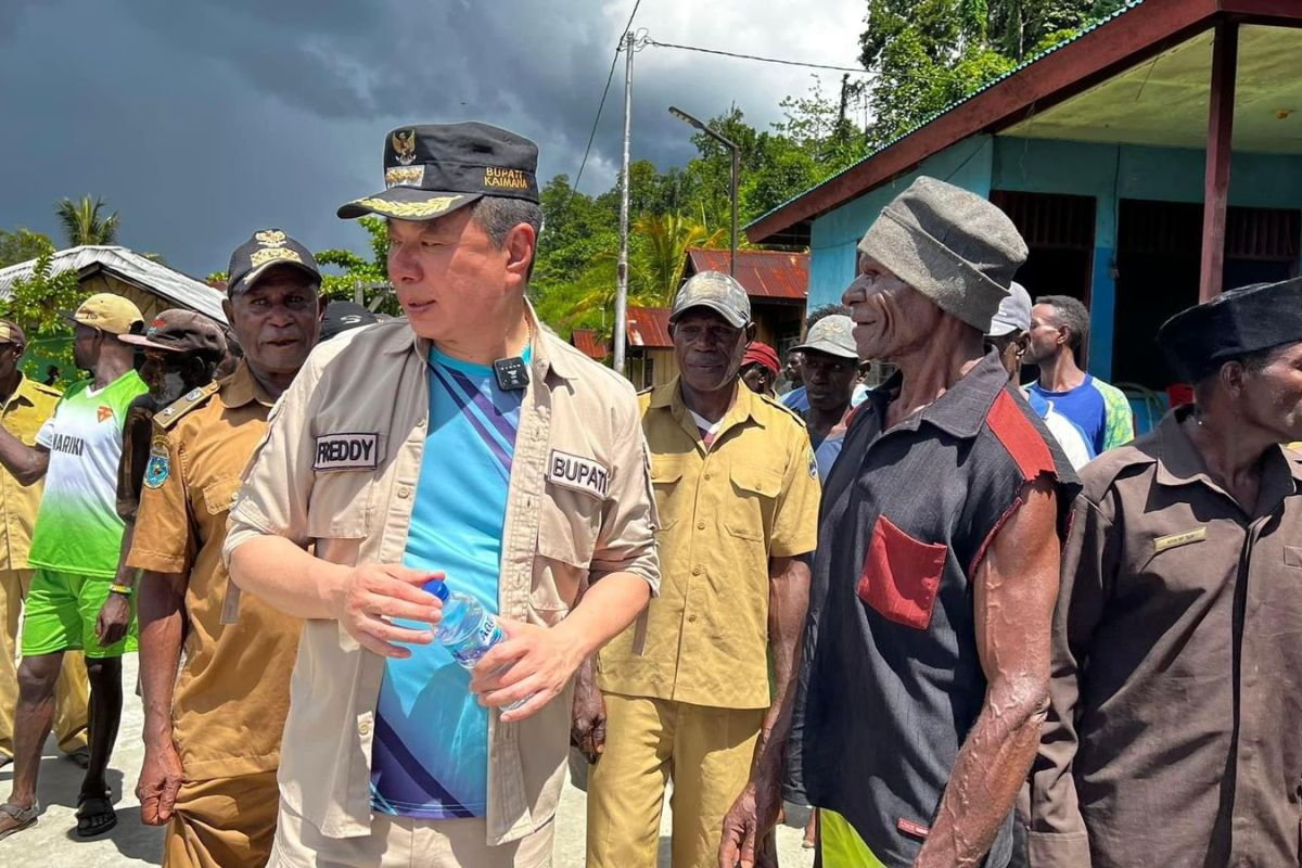 Guru-nakes jarang tugas, warga Etna Papua Baratlapor ke Bupati Kaimana