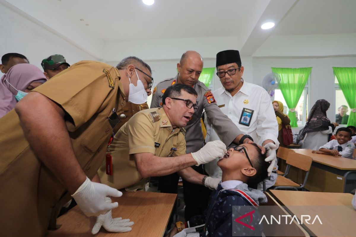 Wali kota berharap seluruh anak di Banda Aceh terima imunisasi polio