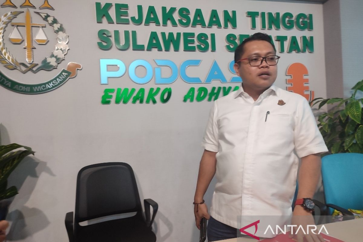 Kejati Sulsel meneruskan penyidikan kasus tambang pasir laut Takalar