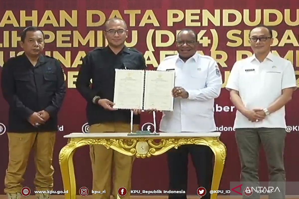Home Ministry submits DP4 to KPU for 2024 elections