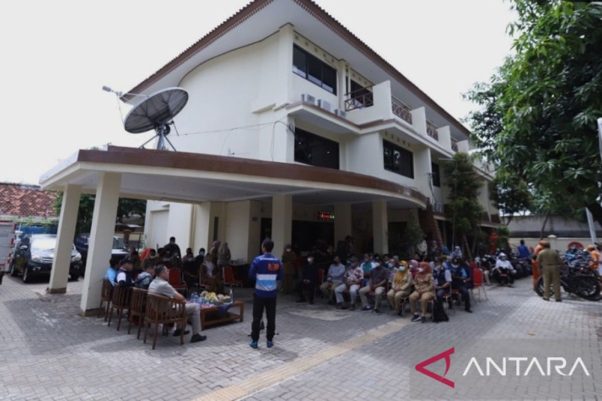 Jaktim renovasi tiga kantor kelurahan agar pengunjung lebih nyaman