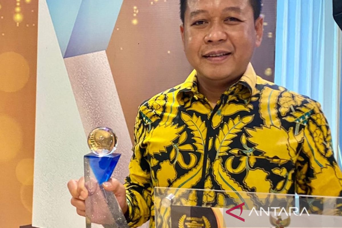 USU raih Anugerah KIP Predikat Lembaga Informatif 2022