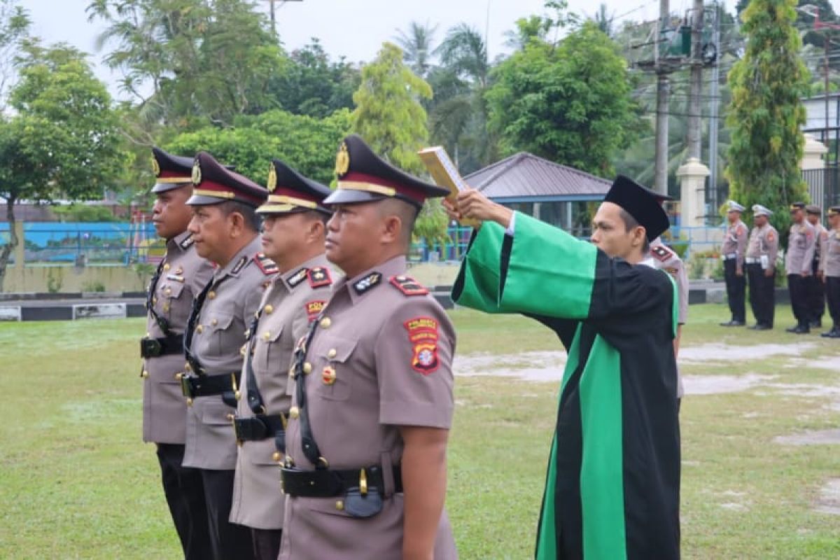 Empat perwira di Polresta Palangka Raya bergeser