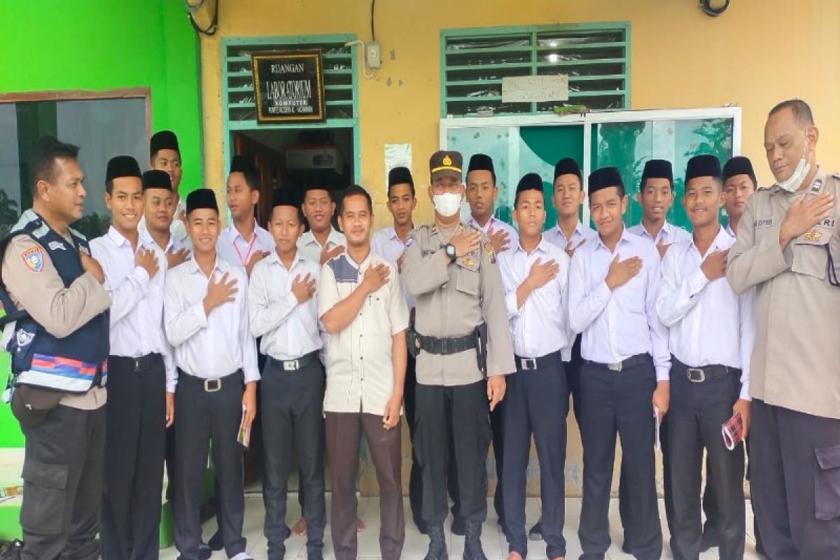 Polres Tebing Tinggi Operasi Bina Waspada ke pesantren