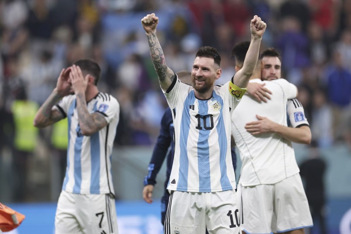 Messi puji staf pelatih Argentina setelah lolos ke final Piala Dunia