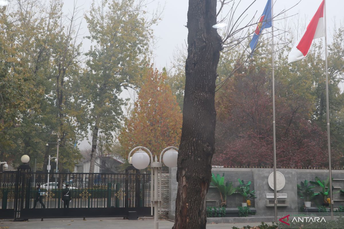 Staf terkena COVID-19, KBRI di Beijing ditutup sementara