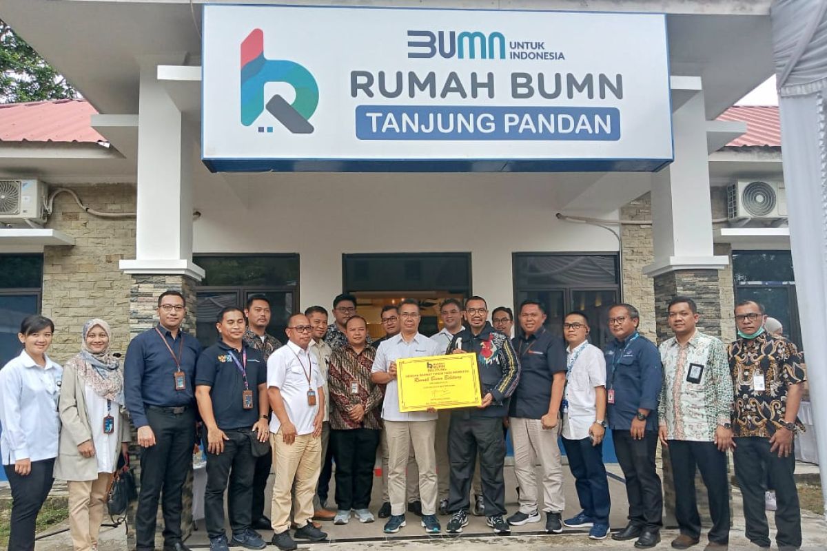 Staf khusus Menteri BUMN meresmikan rumah BUMN Tanjung Pandan