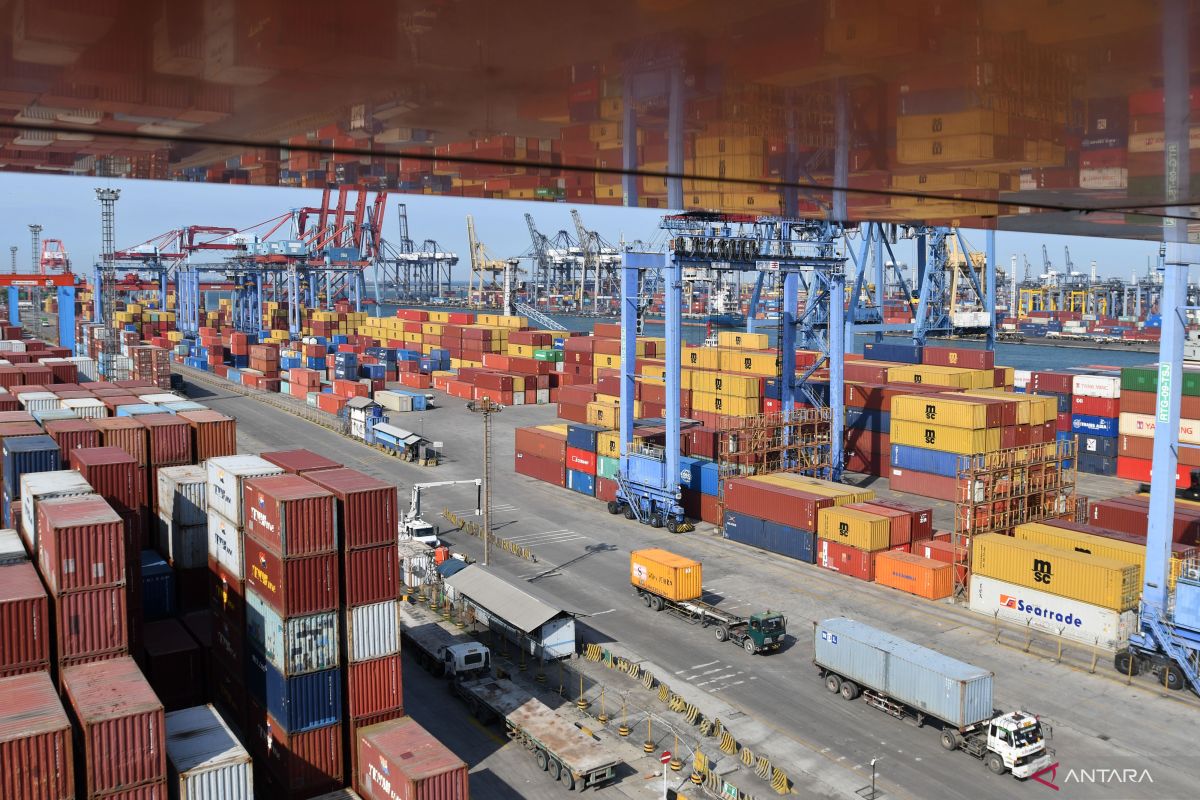 Indonesia's trade balance projected to reach US$38.5 billion in 2023