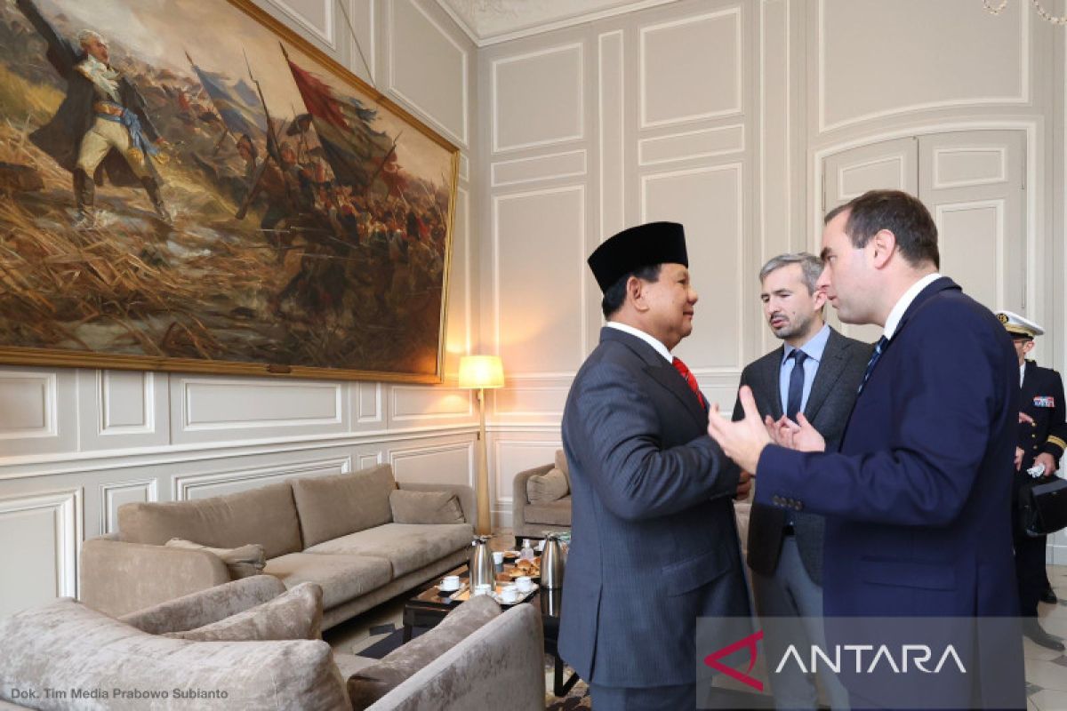 Indonesia, France discuss strengthening defense ties