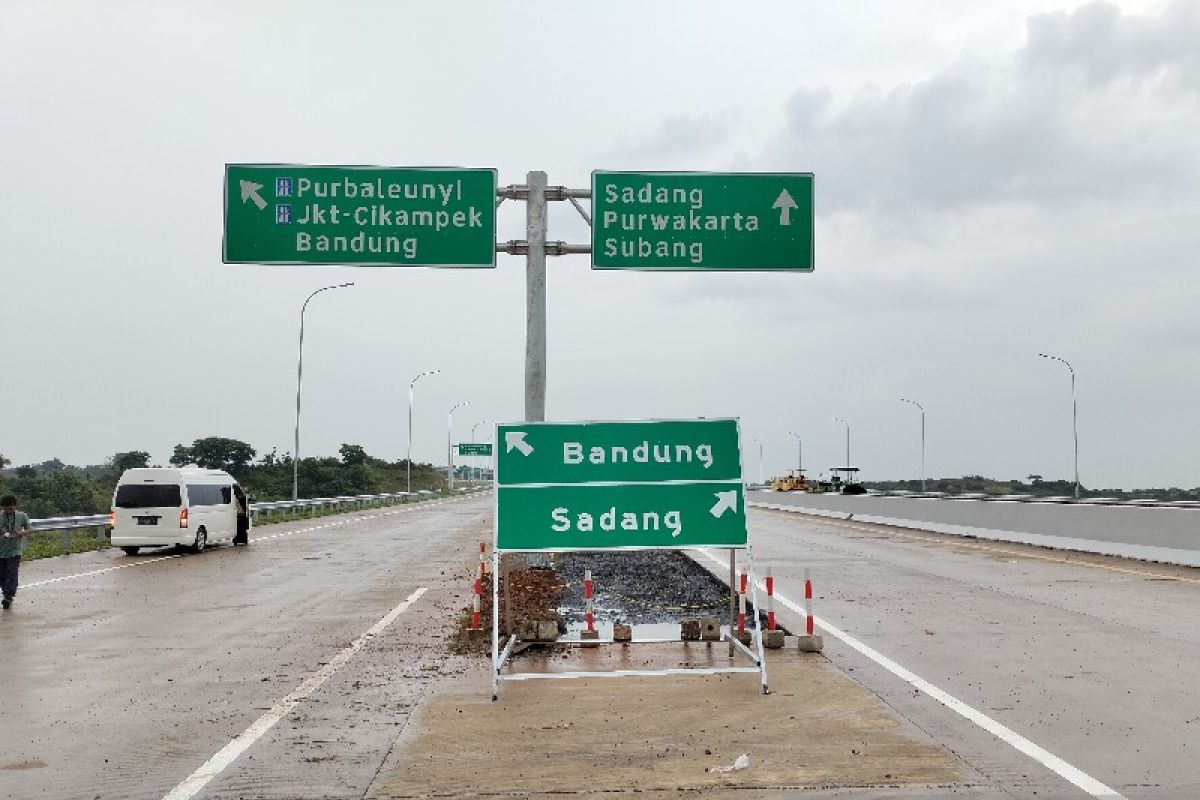 Progres Tol Japek II Selatan ruas Sukabungah-Sadang capai 75 persen
