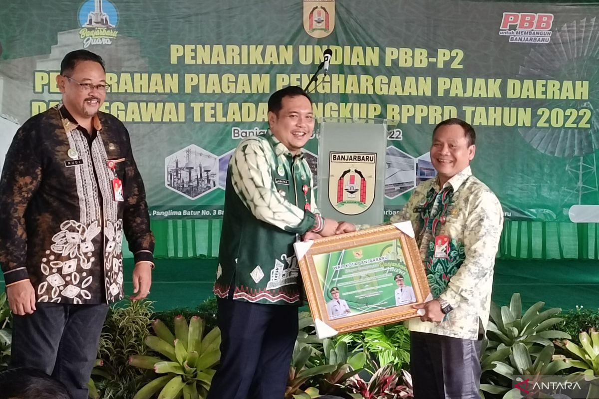 Wali Kota minta aparatur Pemkot jadi contoh sadar bayar PBB-P2