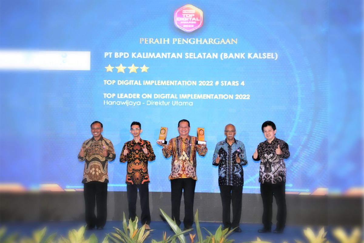Bank Kalsel raih Bintang Empat Top Digital Implementation 2022