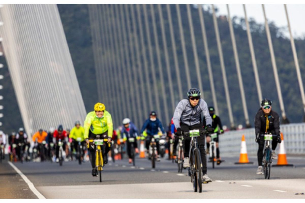 Thousands Celebrated The Return of Hong Kong Cyclothon After Four-Year Hiatus