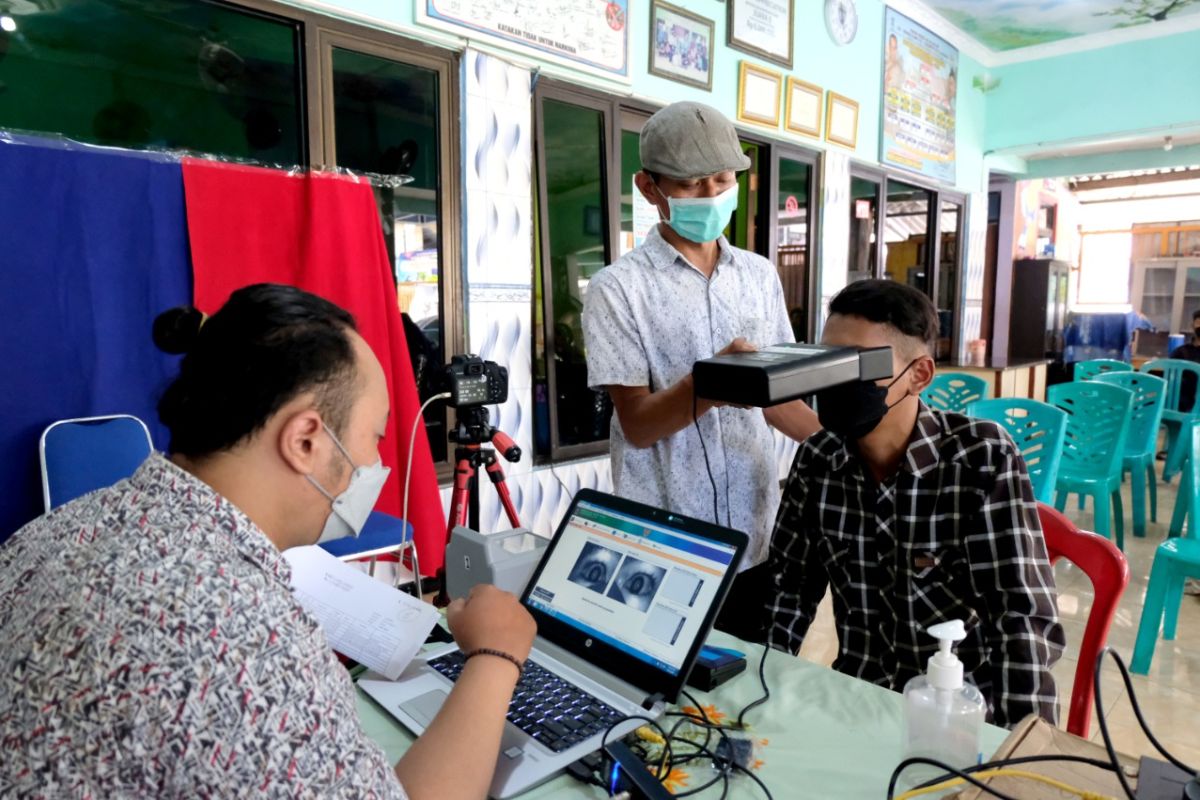 Dispendukcapil: Sehari sekitar 1.000 permohonan KTP di Kota Surabaya