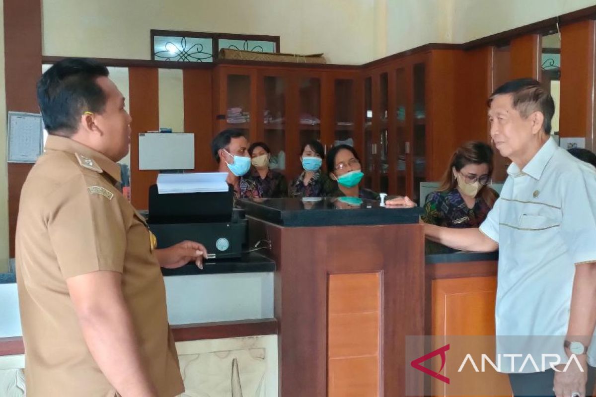 Anggota DPD dorong pengembangan teknologi-manajemen bumdes di Bali