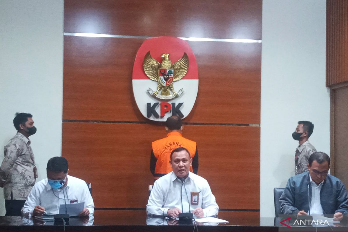 KPK duga Hakim Yustisial MA Edy Wibowo terima suap Rp3,7 miliar