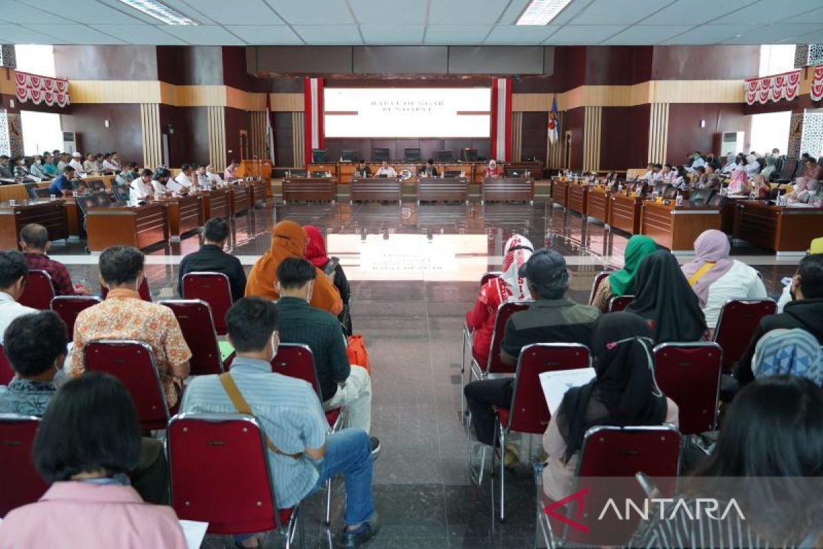 Cegah paham radikalisme, DPRD Kota Bogor bahas Raperda PPWK