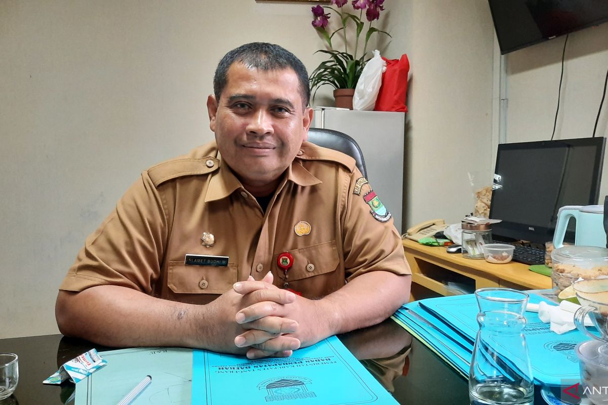 Pendapatan asli daerah Tangerang di sektor pajak lampau target