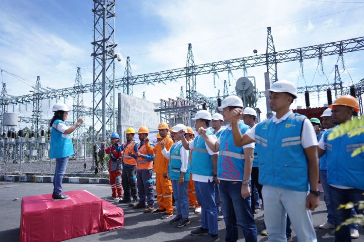 PLN NTT kerahkan 1.170 personel kawal listrik selama akhir tahun
