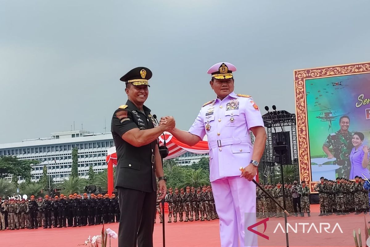 Panglima TNI datangi tiga daerah rawan konflik