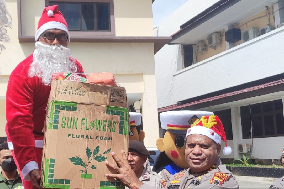 Polda Papua siapkan 1.000 bingkisan Natal untuk pedagang mama Papua