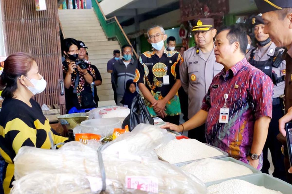 Pemkot Magelang jamin stok-harga sembako terkendali jelang Natal-Tahun Baru