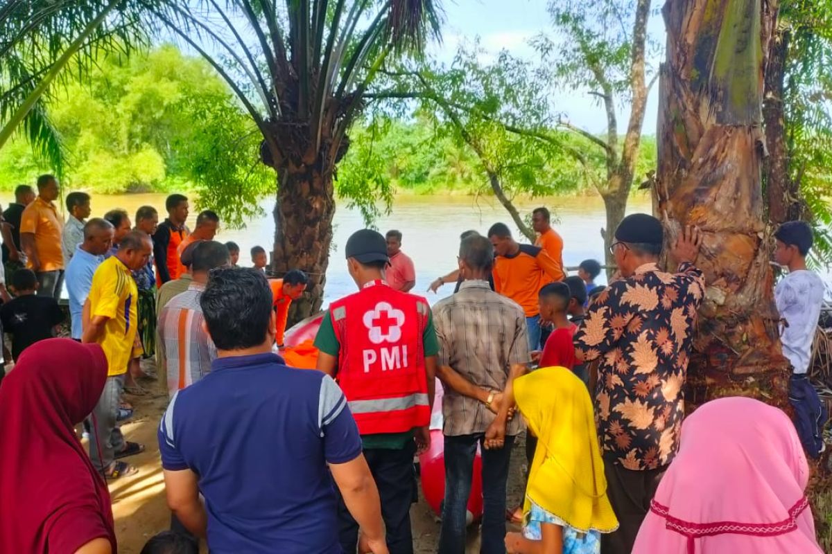 Warga Aceh Jaya hilang saat mandi di sungai Krueng Sabee