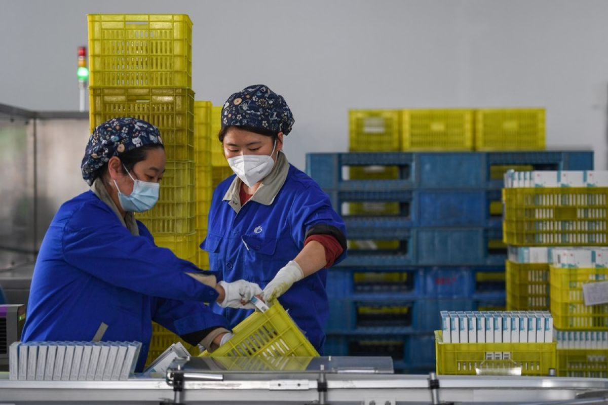 China produksi 60 juta alat tes antigen COVID-19 per hari