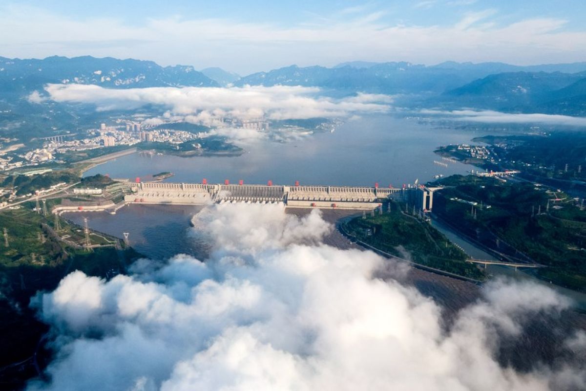 China bangun koridor energi bersih terbesar di dunia