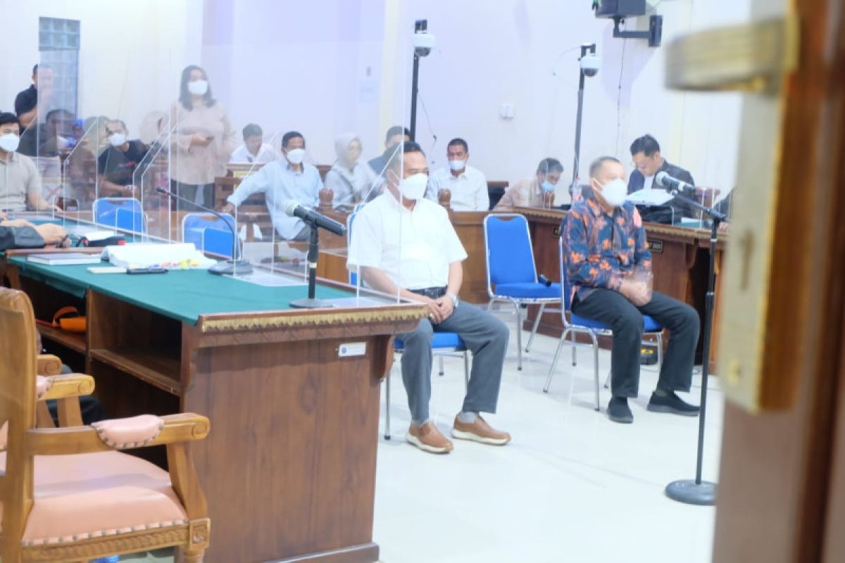 Saksi akui pernah masukkan anak Bupati Lampung Tengah ke Unila