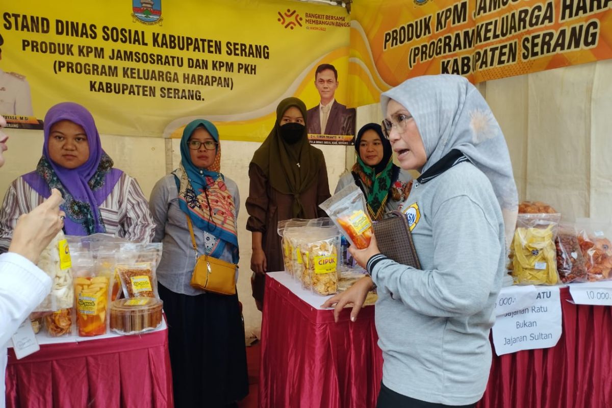 Produk unggulan UMKM ramaikan pameran pada Peringatan HKSN Provinsi Banten