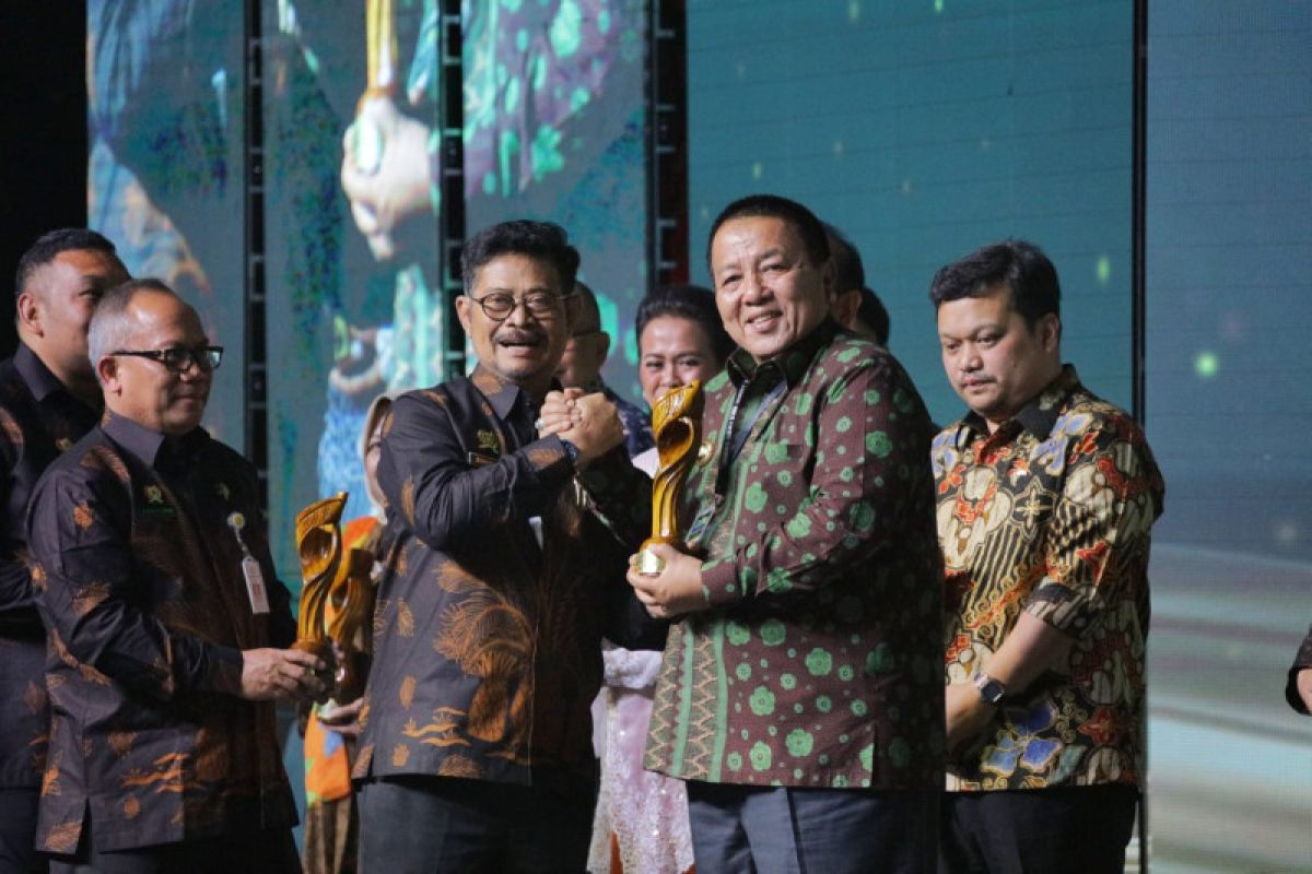 Gubernur Lampung terima penghargaan Anugerah Perkebunan Indonesia dari Kementan
