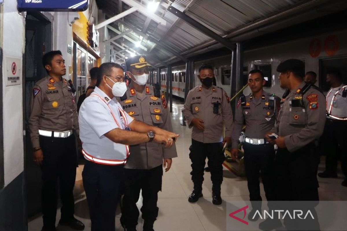 Jelang Nataru, Kapolres Asahan cek stasiun kereta api