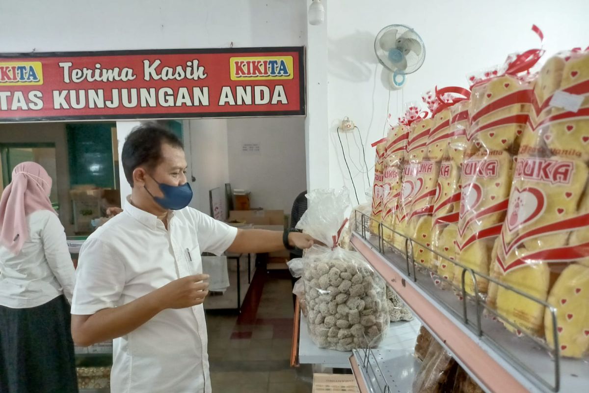 Dinkes Tulungagung inspeksi peredaran makanan-minuman jelang Nataru