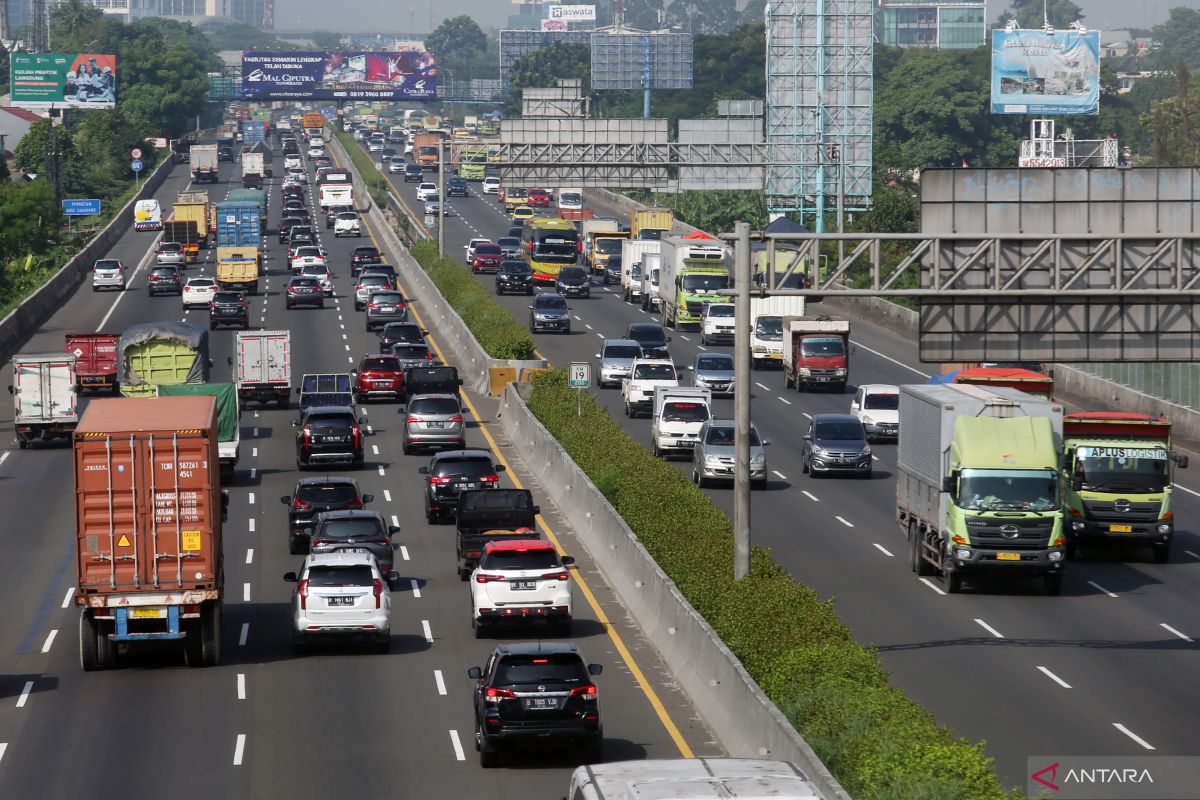 Dishub DKI batasi angkutan barang di tol dan non-tol saat Natal