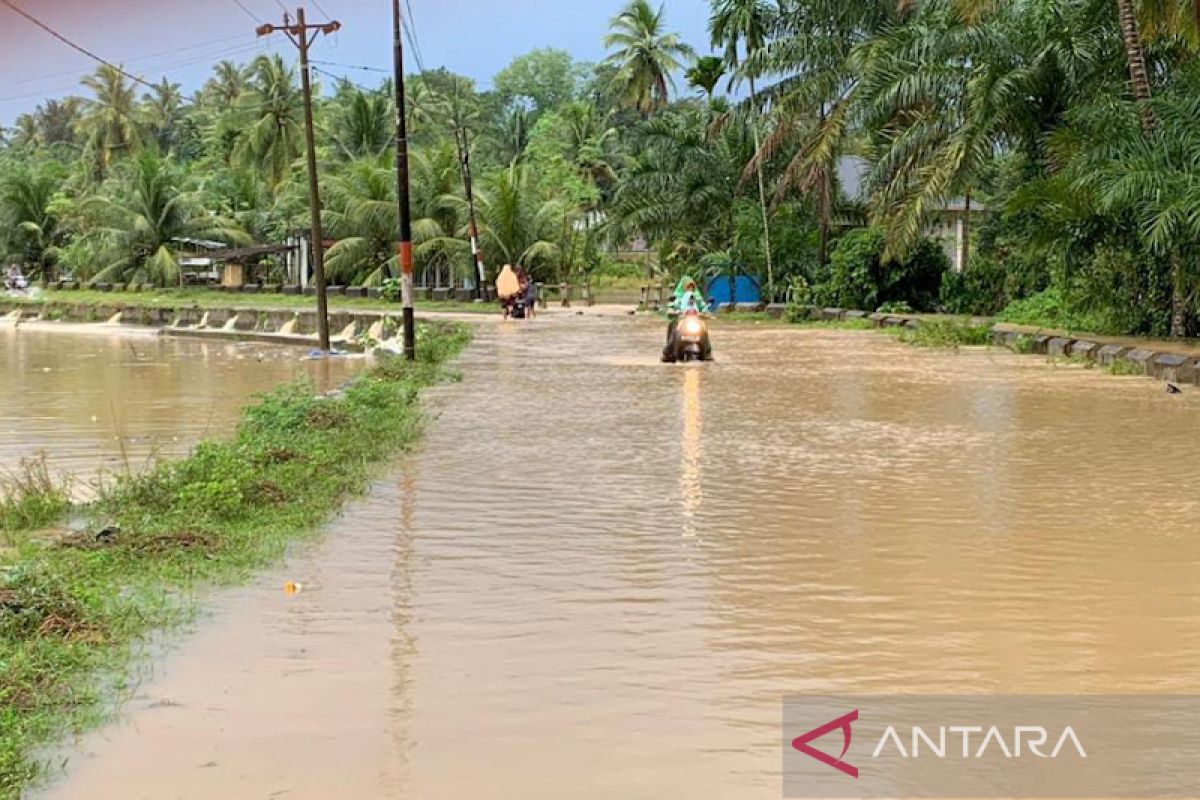 10 desa di Lhokseumawe terendam banjir