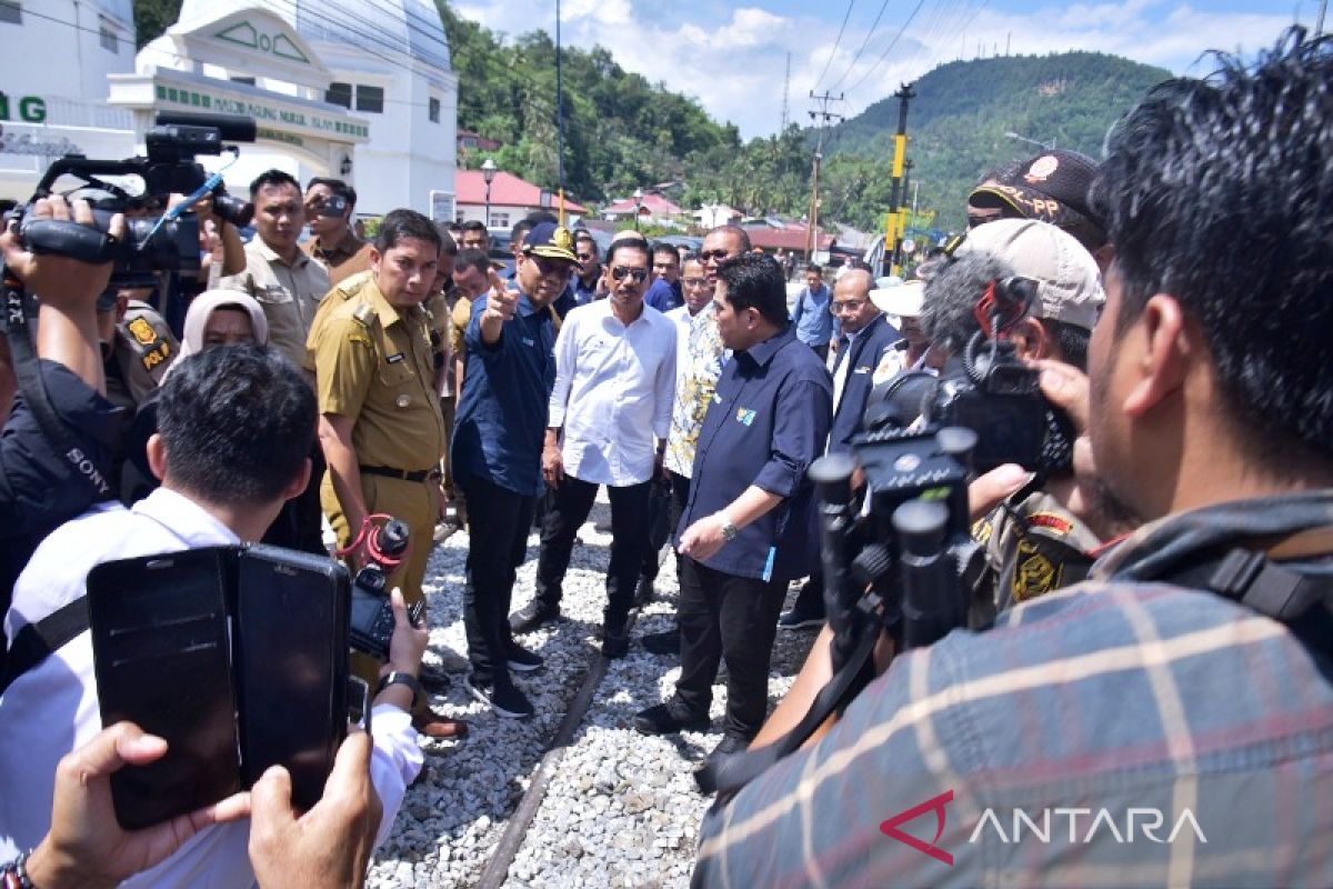 Menteri BUMN setuju perpanjang jalur kereta api di Sawahlunto, Ajak direksi asal Sumbar gotong royong