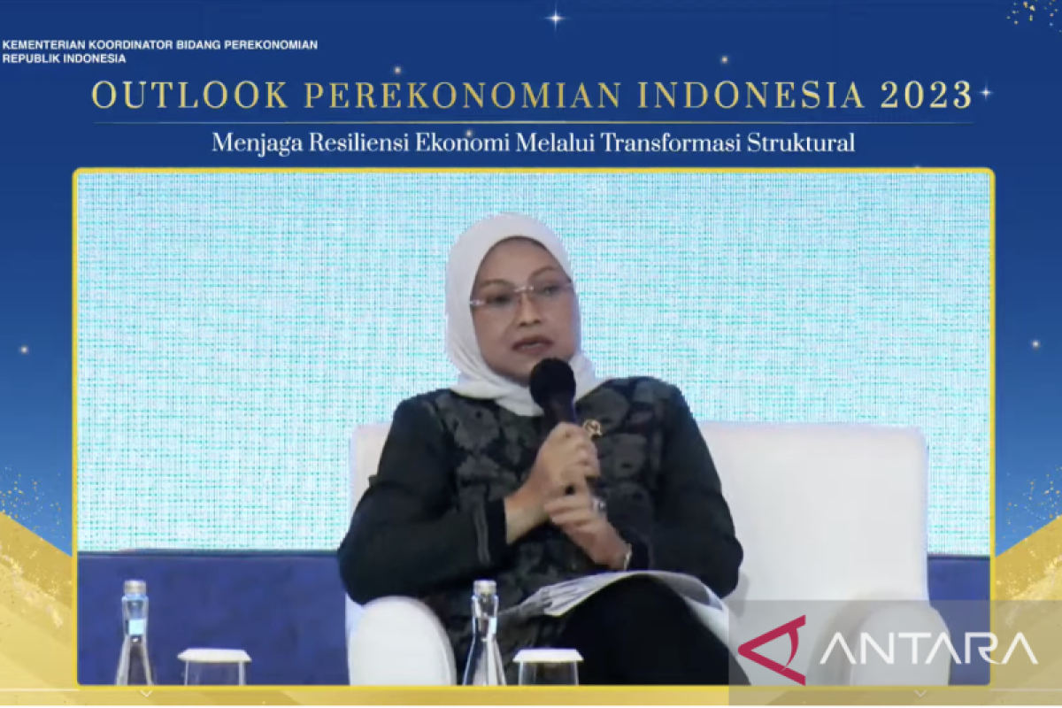 Menaker Ida Fauziyah sebut pendidikan vokasi untuk maksimalkan bonus demografi