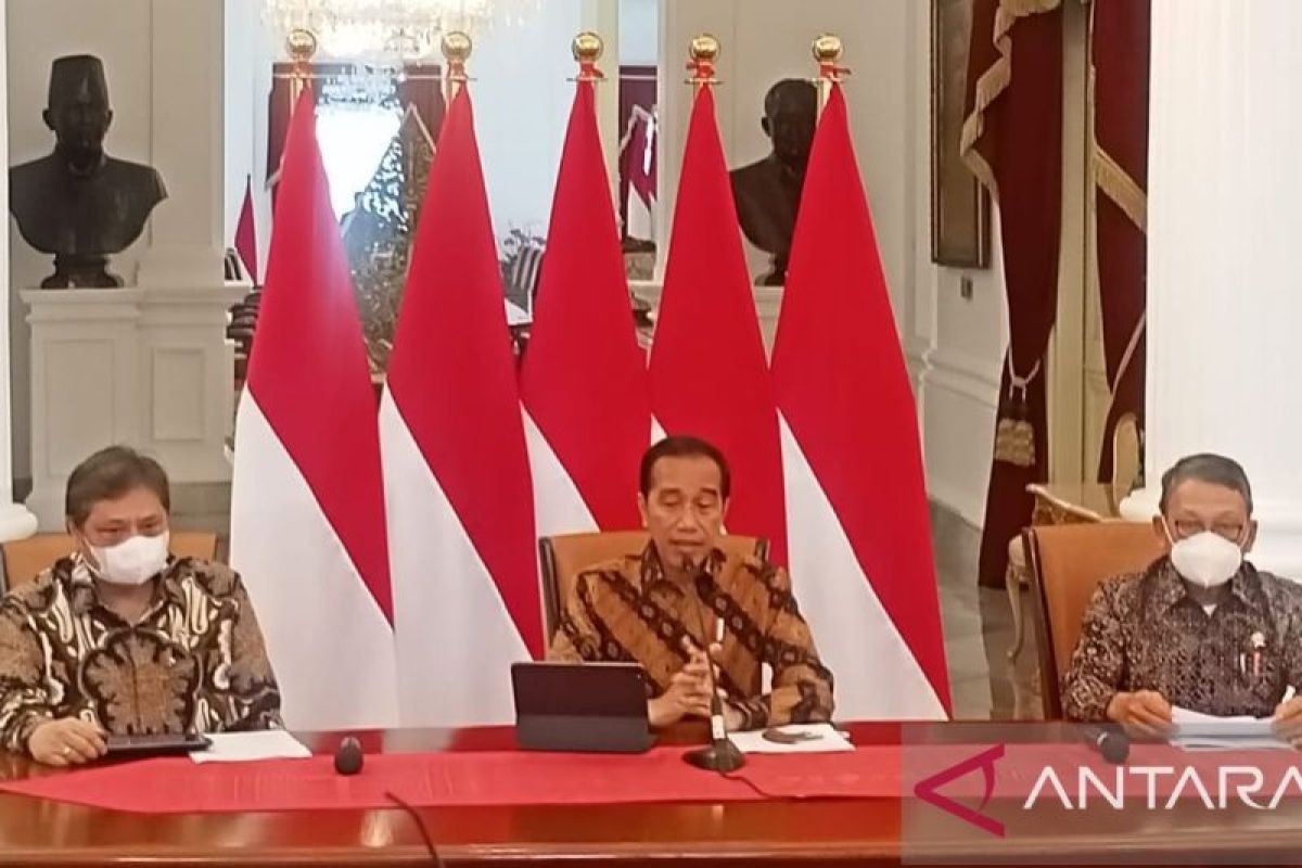Presiden Jokowi: Menteri akan selesaikan kajian penghentian PPKM pada pekan ini