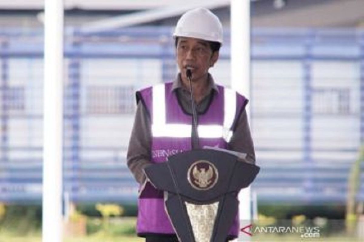 Hoaks! Jokowi keluar dari konfederasi Uni Eropa dan ASEAN terkait mineral