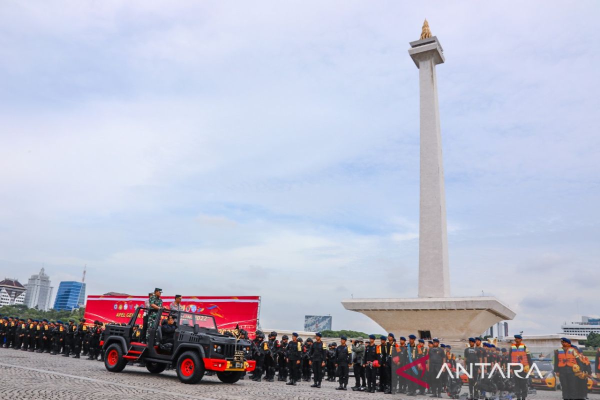 Heru ajak masyarakat ikut jaga Natal dan tahun baru agar kondusif