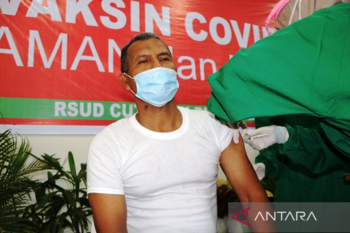Dinkes: Capaian vaksinasi booster tenaga kesehatan di Aceh Barat 35,2 persen