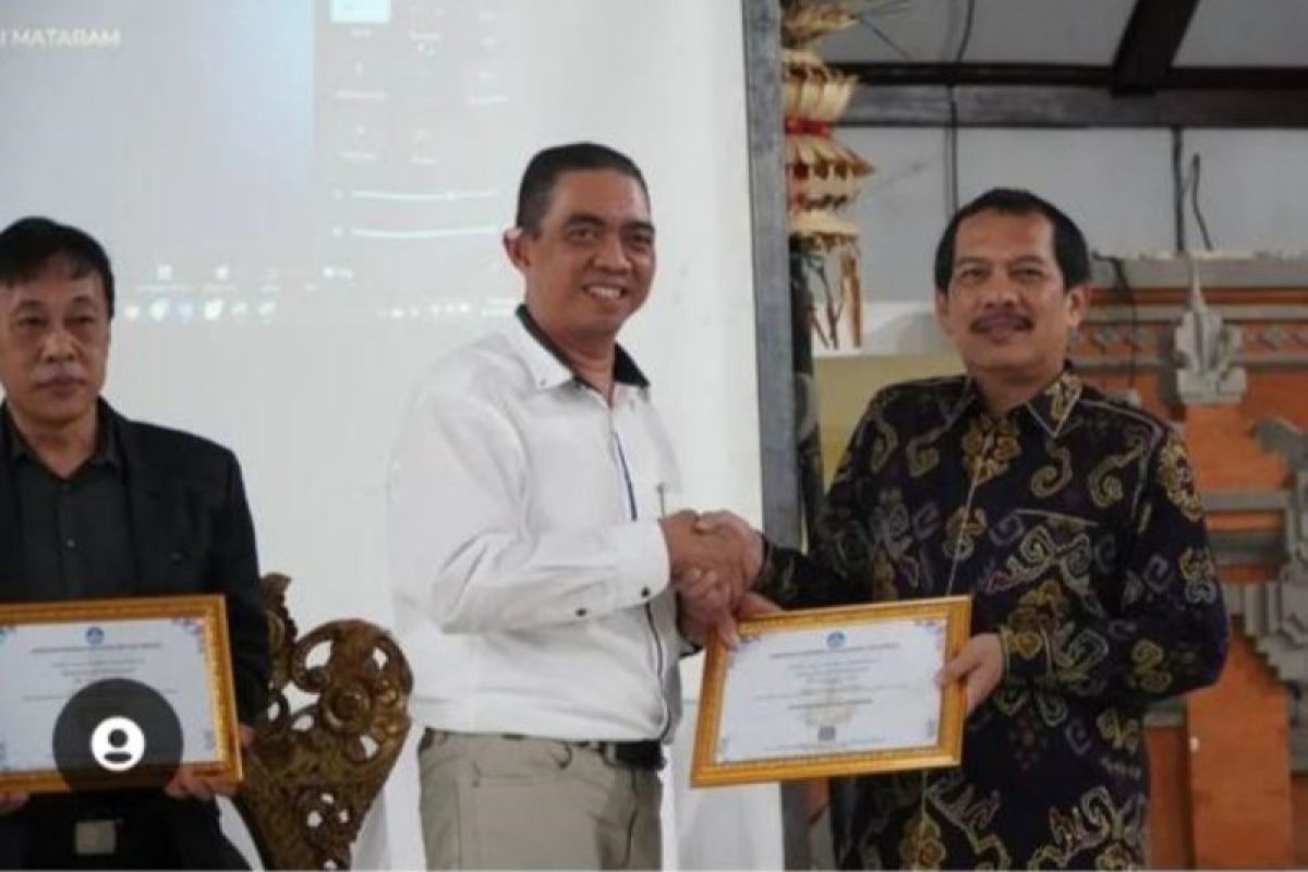 ITB STIKOM Bali sabet empat penghargaan LLDikti wilayah VIII
