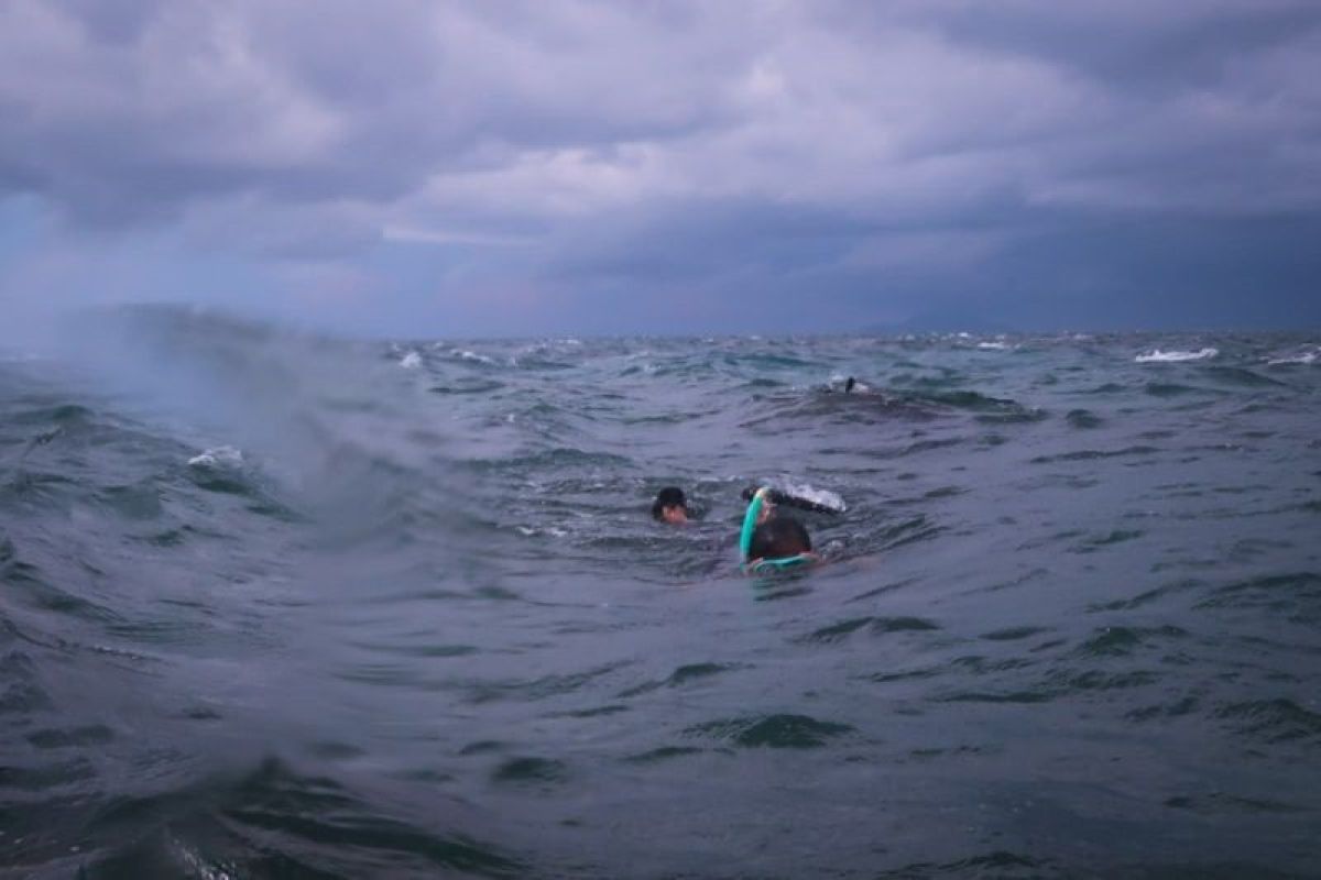 BMKG keluarkan peringatan dini gelombang Laut Natuna Utara mencapai 6 meter