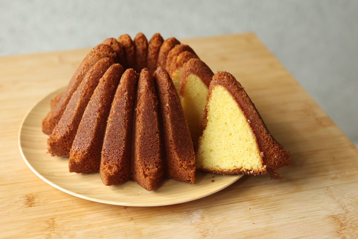 Resep butter cake lembut ala Chef Devina