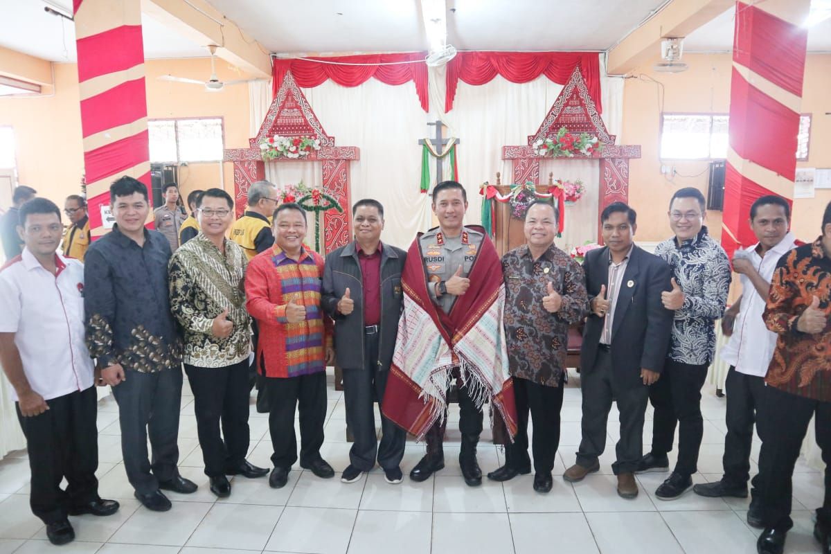 Kapolda Jambi pastikan keamanan beribadah di Gereja HKBP Kota Baru