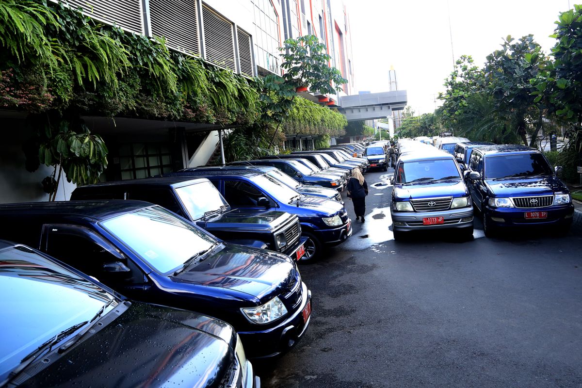 Surabaya city govt to start using EVs in 2023